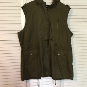 Zenana Outfitters army green long vest